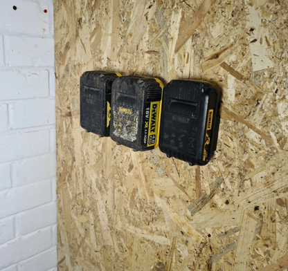 DeWalt XR18 Battery Mount by Power Rack. Slide Battery Mount for DeWalt XR18v Batteries