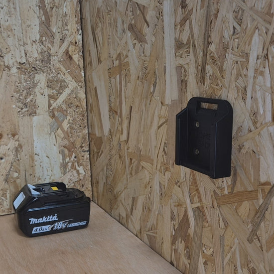 Makita Click Battery Holder in use